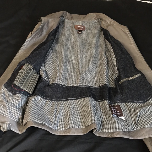 Danier Leather Jacket; Italian Leather; Lightly Distressed; Moto Style; Size XS - Picture 10 of 16